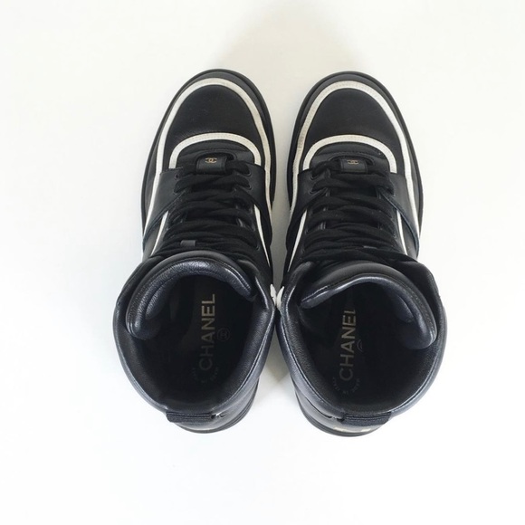 Authentic UNISEX limited edition chanel high tops 2019 from Japan! - Picture 3 of 6